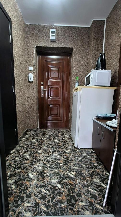 Studio Vale Lägenhet Hunedoara Exteriör bild