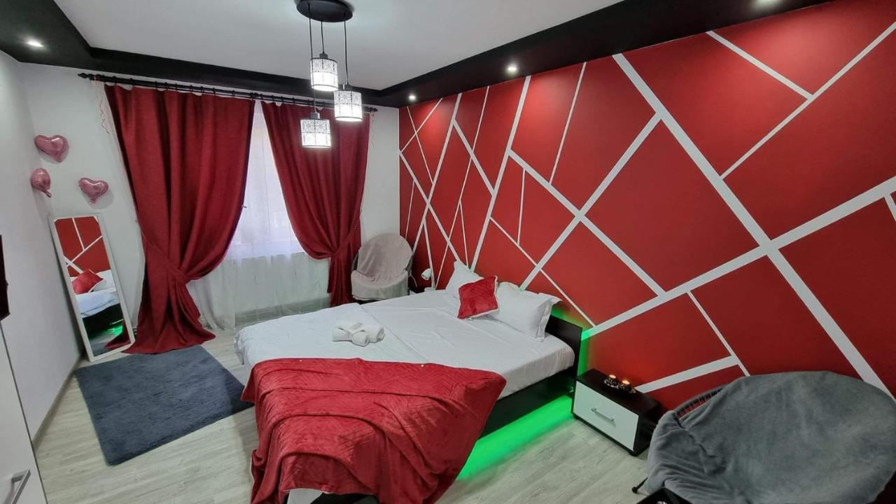Studio Vale Lägenhet Hunedoara Exteriör bild